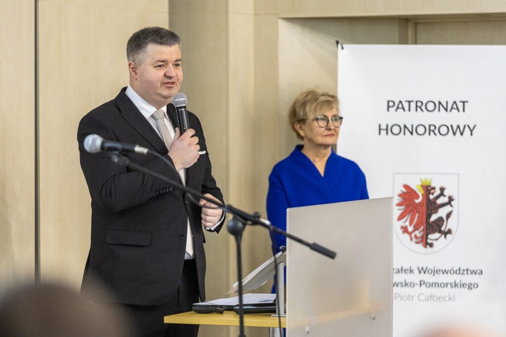 Inauguracja projektu „Kierunek-Zawód” fot. Szymon Zdziebło/tarantoga.pl dla UMWKP