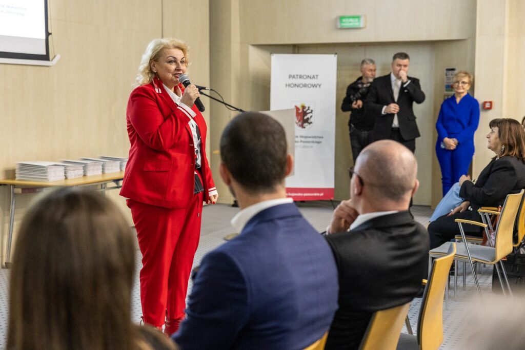 Inauguracja projektu „Kierunek-Zawód” fot. Szymon Zdziebło/tarantoga.pl dla UMWKP