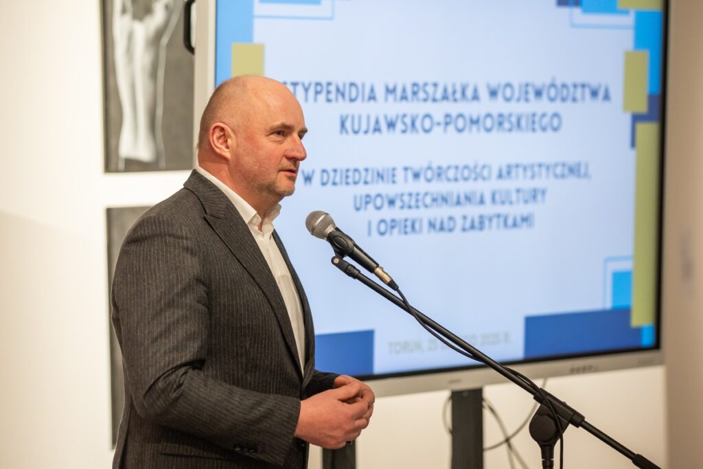 Wręczenie stypendiów artystycznych, fot. Andrzej Goiński/UMWKP