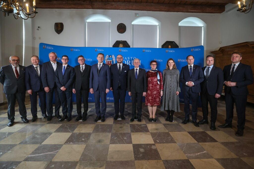 Conference summarizing Polish-Lithuanian cooperation in our region, photo by Szymon Zdziebło / tarantoga.pl for UMWKP