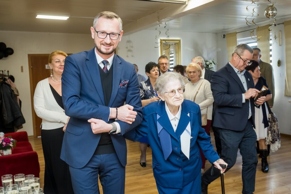 Wręczenie medalu Unitas Durat Marii Grajkowskiej, fot. Tomasz Czachorowski/eventphoto.com.pl dla UMWKP