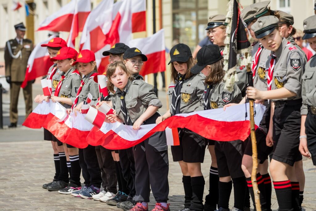 Obchody Dnia Flagi w Bydgoszczy, fot. Tomasz Czachorowski/eventphoto dla UMWKP