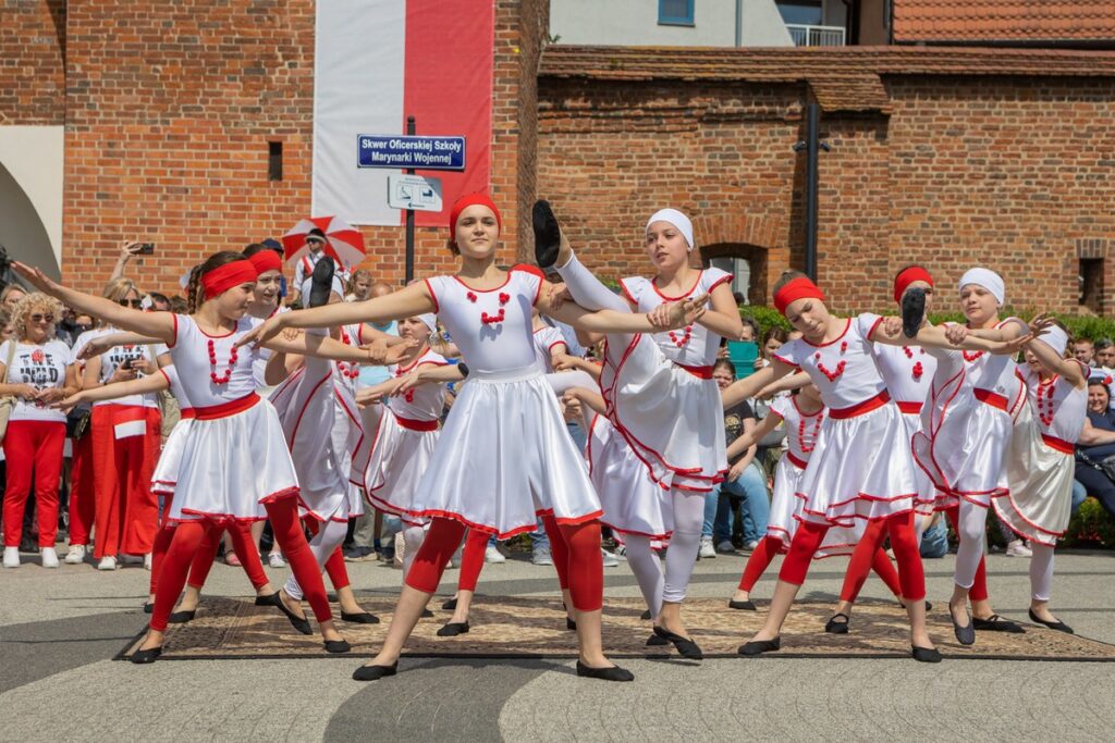 Obchody Dnia Flagi w Toruniu, fot. Mikołaj Kuras dla UMWKP