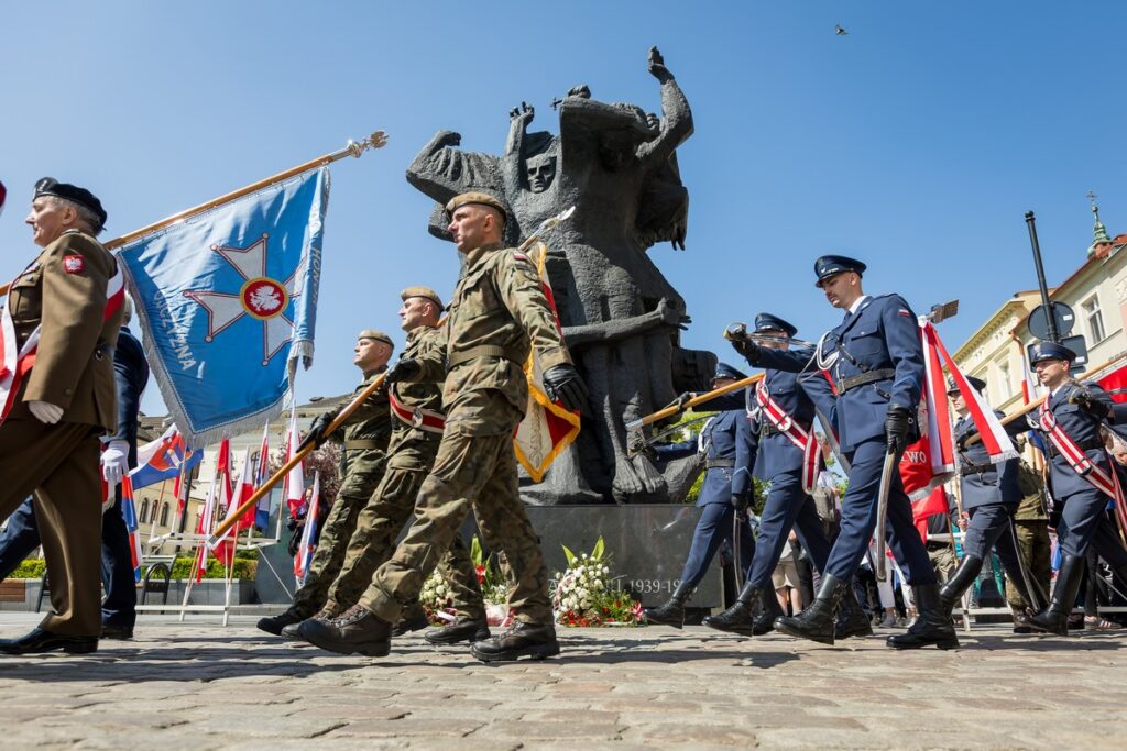 Obchody Święta Trzeciego Maja w Bydgoszczy, fot. Tomasz Czachorowski/eventphoto dla UMWKP