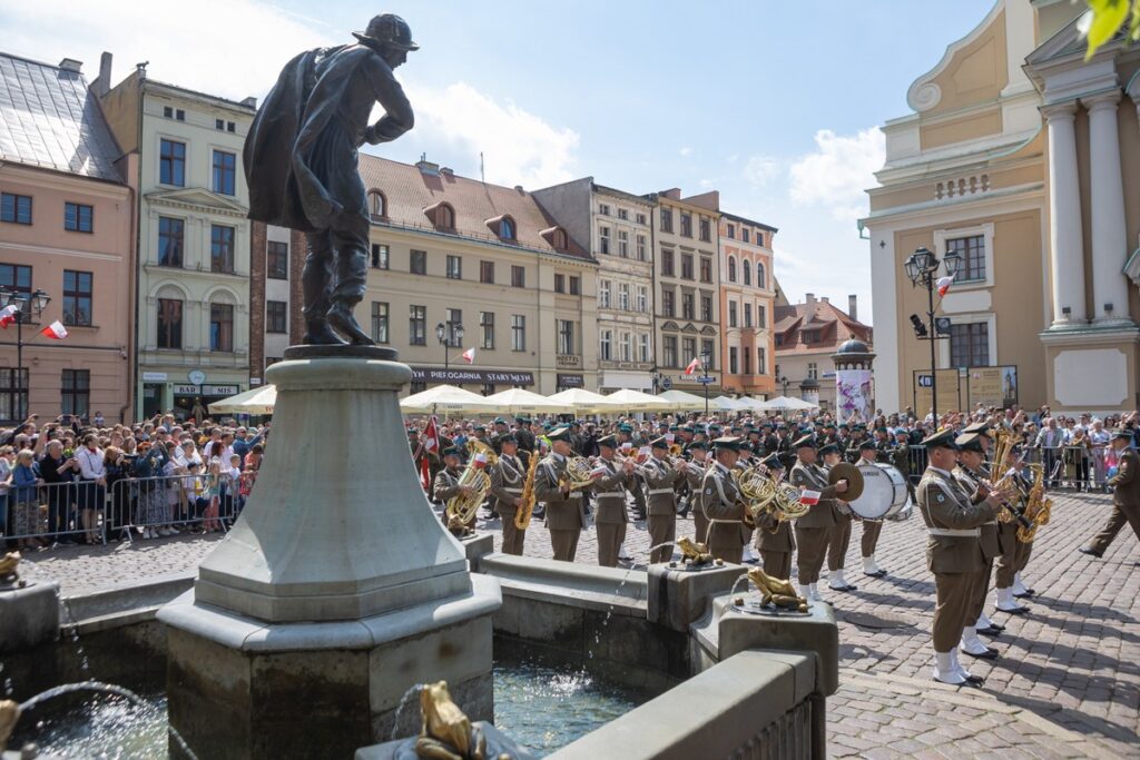 Obchody Święta Trzeciego Maja w Toruniu, fot. Mikołaj Kuras dla UMWKP