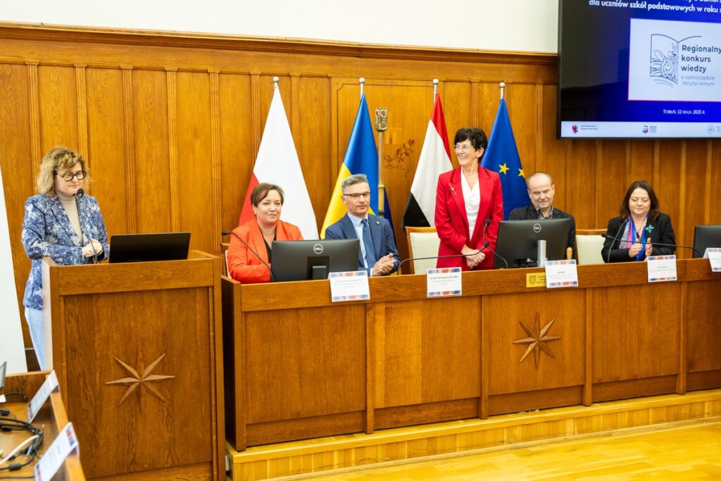 Finał XXII edycji Regionalnego Konkursu Wiedzy o Samorządzie Terytorialnym dla uczniów szkół podstawowych. Fot. Andrzej Goiński UMWKP