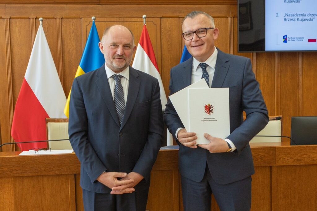 Wręczenie umów FEdKP 2021-2027, 16 maja 2025 r., fot. Mikołaj Kuras dla UMWKP