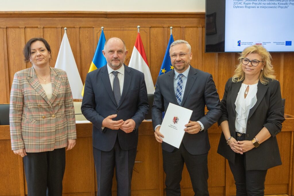 Wręczenie umów FEdKP 2021-2027, 16 maja 2025 r., fot. Mikołaj Kuras dla UMWKP