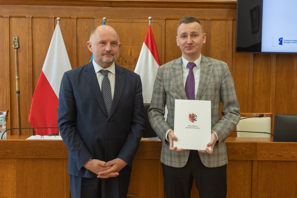 Wręczenie umów FEdKP 2021-2027, 16 maja 2025 r., fot. Mikołaj Kuras dla UMWKP