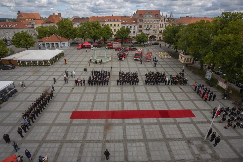 Wojewódzkie obchody Dnia Strażaka w Chełmnie, fot. Mikołaj Kuras dla UMWKP