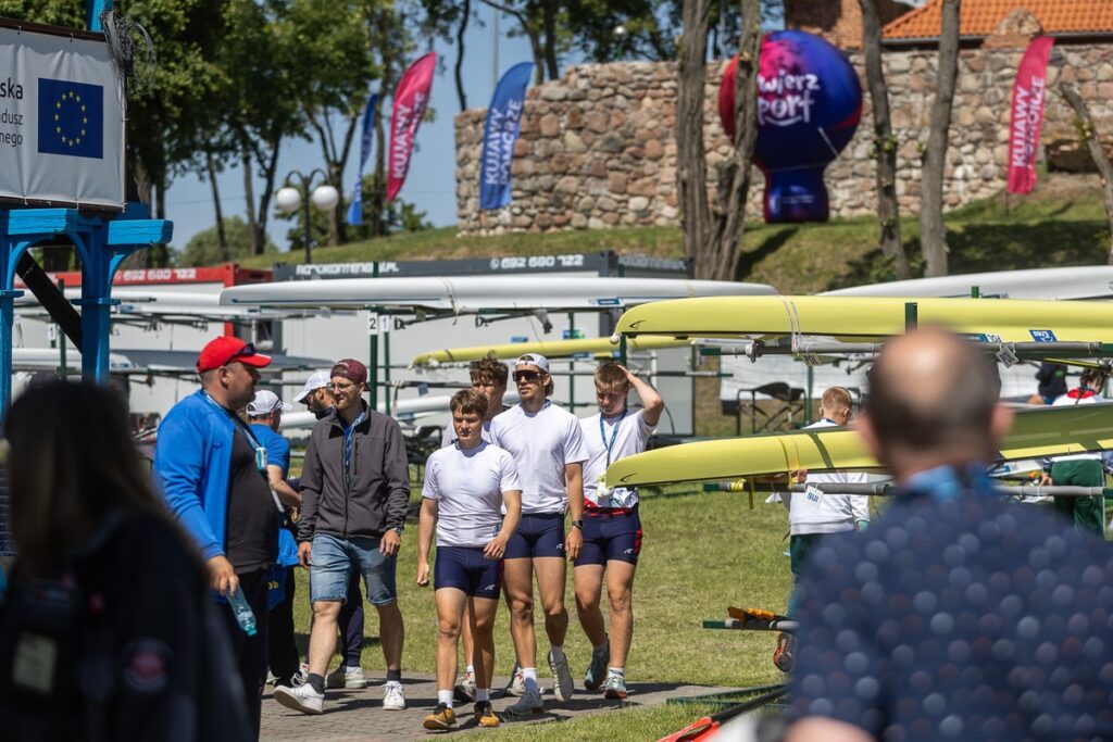 Mistrzosta Europy Juniorów U19 we wioślarstwie w Kruszwicy, fot. Szymon Zdziebło, tarantoga.pl dla UMWKP