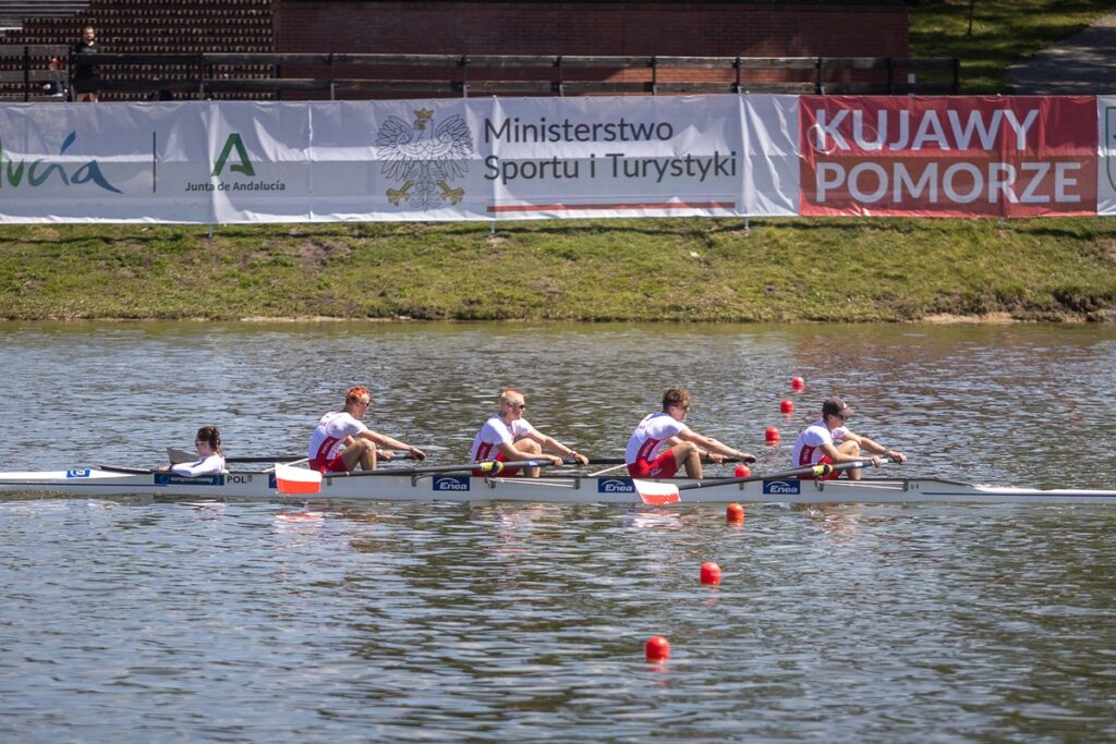 Mistrzosta Europy Juniorów U19 we wioślarstwie w Kruszwicy, fot. Szymon Zdziebło, tarantoga.pl dla UMWKP