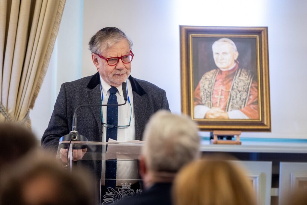 Presentation of the Fides et Ratio Award to Prof. Weiler, photo: Szymon Zdziebło/tarantoga.pl for UMWKP