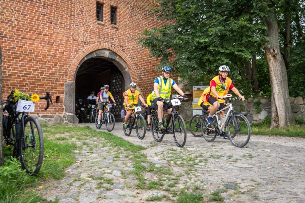 Jakub Cycling Relay – day 2, photo by Szymon Zdziebło, tarantoga.pl for UMWKP