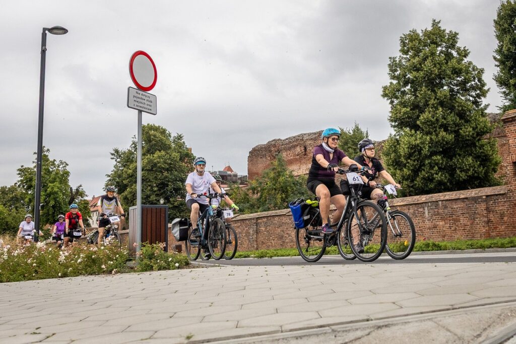 Jakub Cycling Relay – day 2, photo by Szymon Zdziebło, tarantoga.pl for UMWKP