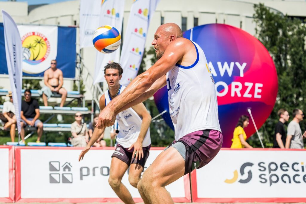 Bydgoszcz Volleyball Island, photo by Tomasz Czachorowski, eventphoto.com.pl for UMWKP