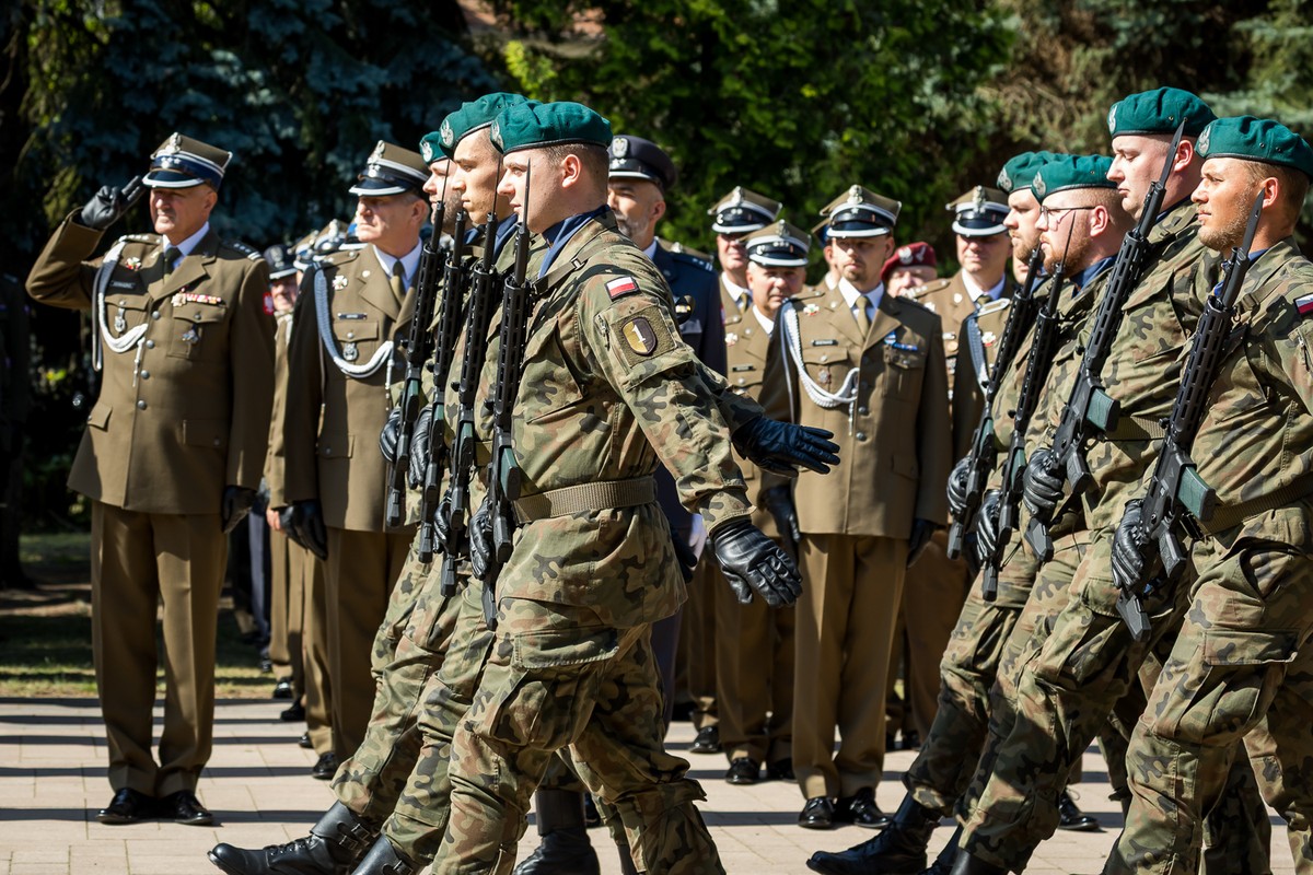 Święto Wojska Polskiego w Bydgoszczy, fot. Tomasz Czachorowski/eventphoto.com.pl dla UMWKP