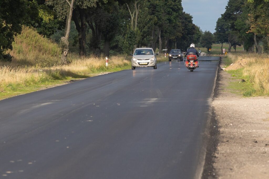 Modernization of the DW 557 Janiszewo-Stary Kobrzyniec road, photo by Mikołaj Kuras for UMWKP