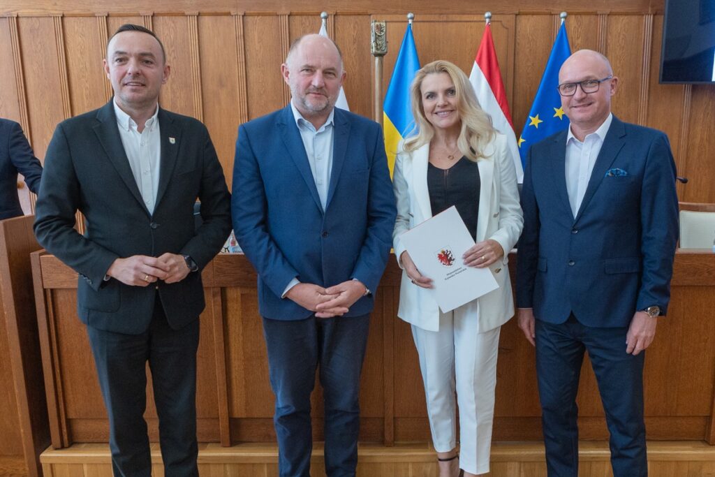 Ceremonia wręczenia umów FEdKP, 28 sierpnia 2025, fot. Mikołaj Kuras dla UMWKP
