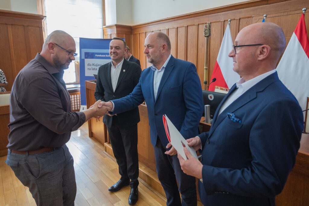Ceremonia wręczenia umów FEdKP, 28 sierpnia 2025, fot. Mikołaj Kuras dla UMWKP