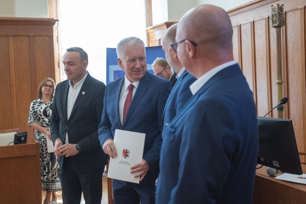 Ceremonia wręczenia umów FEdKP, 28 sierpnia 2025, fot. Mikołaj Kuras dla UMWKP