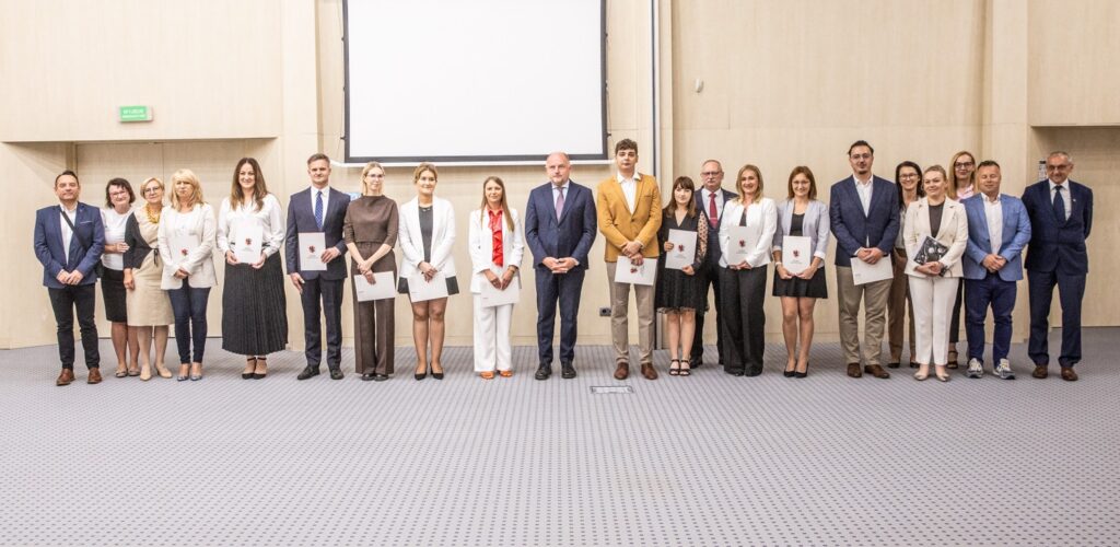 New officials taking their oath of office, 1 September 2025, photo: Andrzej Goiński/UMWKP