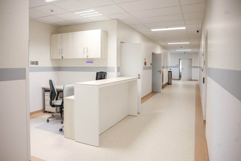 Internal medicine ward in Aleksandrów Kujawski after modernisation, photo: Szymon Zdziebło/tarantoga for UMWKP
