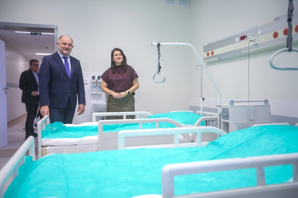 Ceremony marking the completion of the investment in the hospital in Aleksandrów Kujawski, photo: Szymon Zdziebło/tarantoga for UMWKP