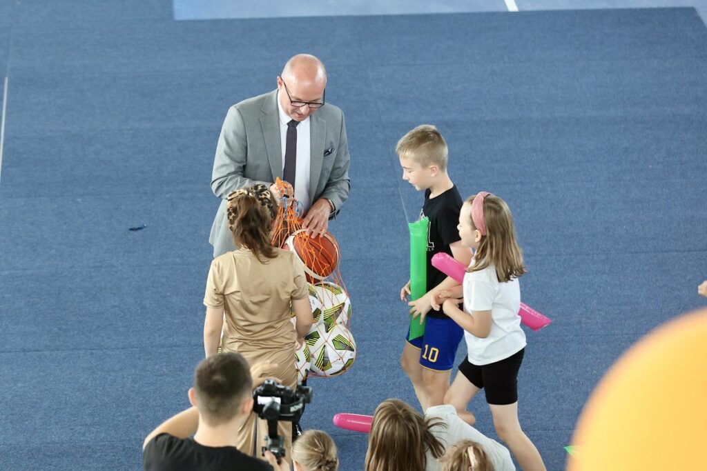 Opening of the sports hall at the School Complex in Brodnica, photo: Andrzej Goiński/UMWKP