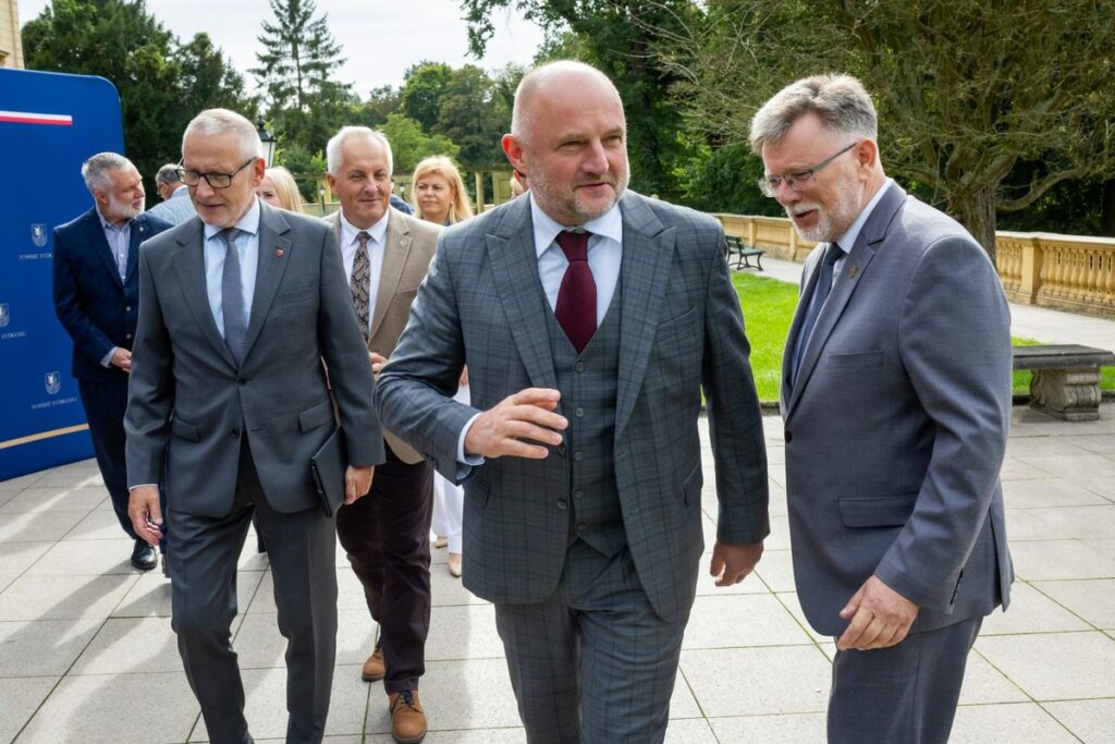 Posiedzenie Konwentu Powiatów, 18 września 2025, Ostromecko, fot. Tomasz Czachorowski/eventphoto dla UMWKP