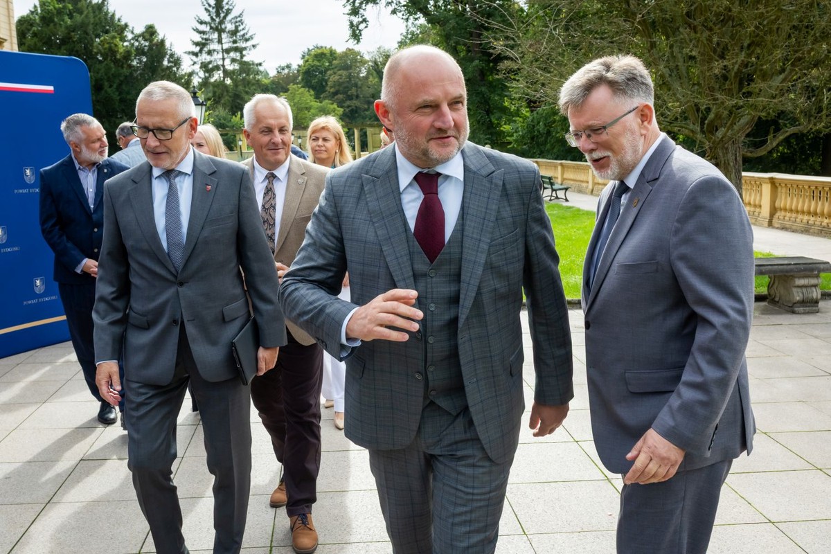 Posiedzenie Konwentu Powiatów, 18 września 2025, Ostromecko, fot. Tomasz Czachorowski/eventphoto dla UMWKP