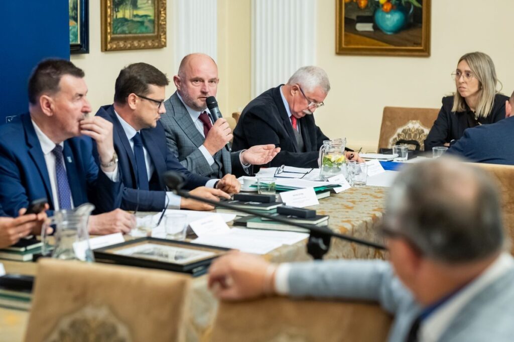 Posiedzenie Konwentu Powiatów, 18 września 2025, Ostromecko, fot. Tomasz Czachorowski/eventphoto dla UMWKP