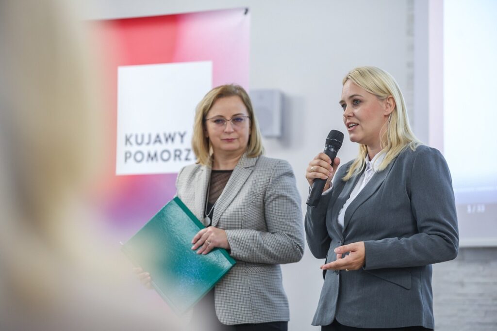 Spotkanie Europejskiego Korpusu Radnych, fot. Szymon Zdziebło/tarantoga.pl dla UMWKP