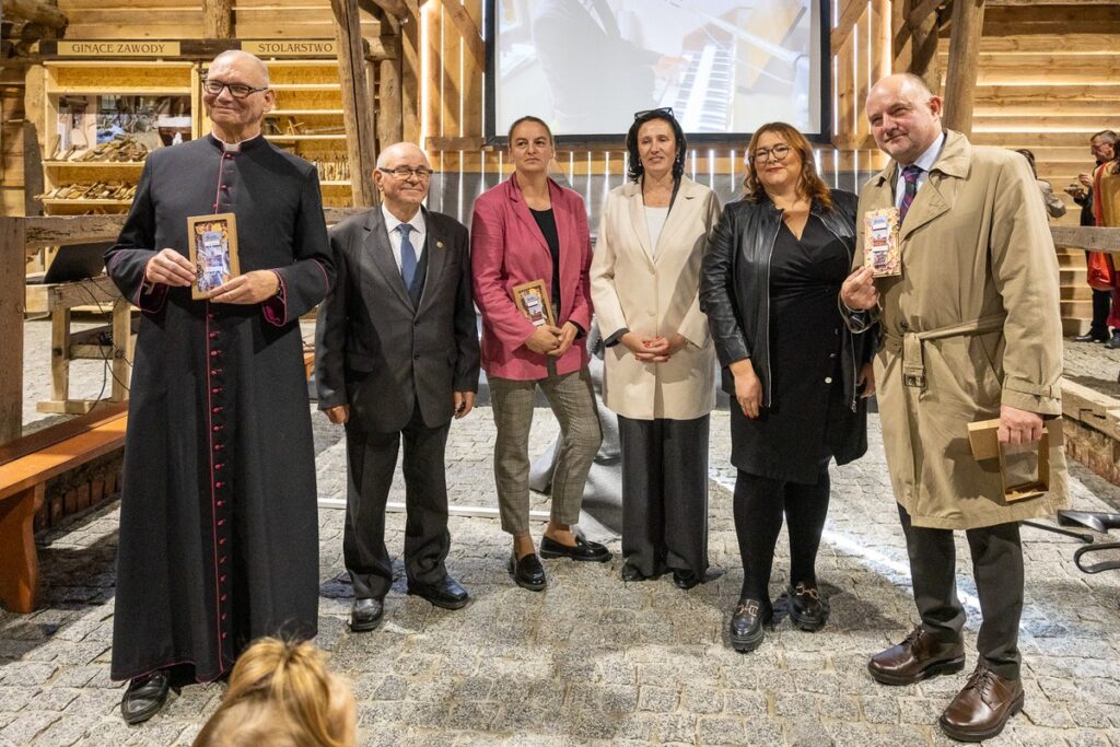 Otwarcie Muzeum Organisty w Bierzgłowie, fot. Szymon Zdziebło/tarantoga.pl dla UMWKP