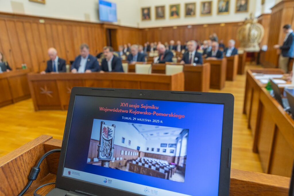 Session of the Regional Parliament, photo by Mikołaj Kuras for UMWKP