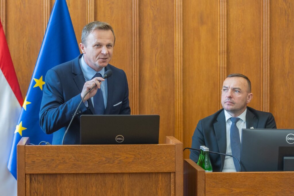 Session of the Regional Parliament, photo by Mikołaj Kuras for UMWKP