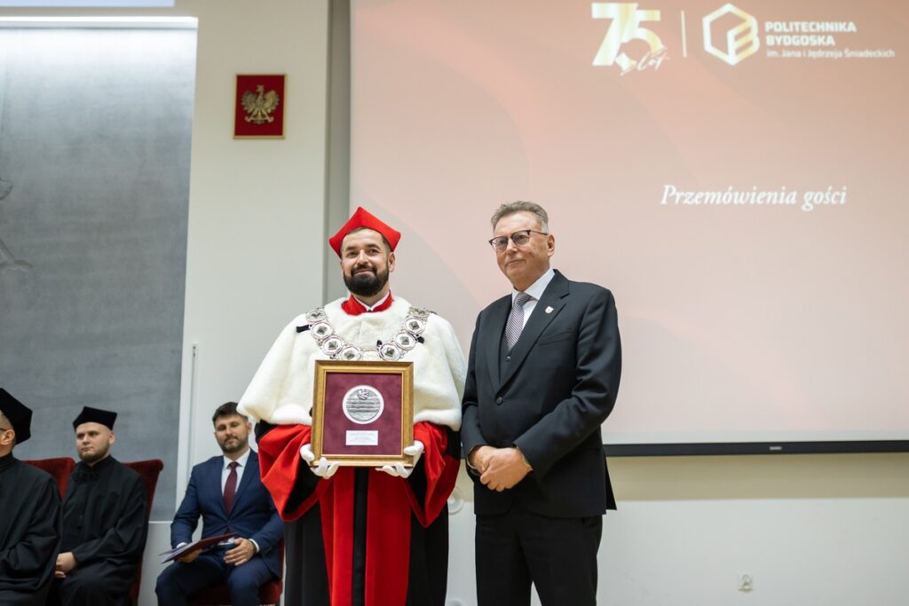 Inauguration of the academic year at Bydgoszcz University of Science and Technology, photo by Tomasz Czachorowski/eventphoto.com.pl for the UMWKP