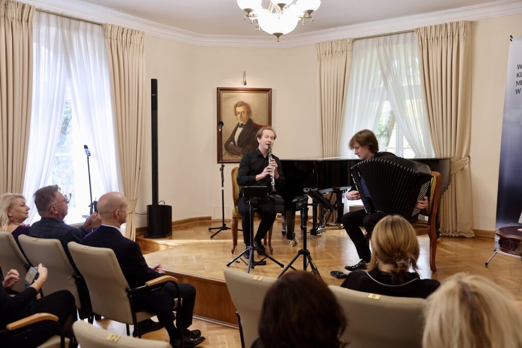 Wręczenie nagród z okazji dnia muzyki, fot. Andrzej Goiński/UMWKP