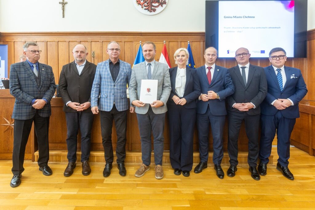 Presentation of FEdKP contracts, October 9, 2025, photo by Szymon Zdziebło/tarantoga.pl for the UMWKP Presentation of FEdKP contracts, October 9, 2025, photo by Szymon Zdziebło/tarantoga.pl for the UMWKP