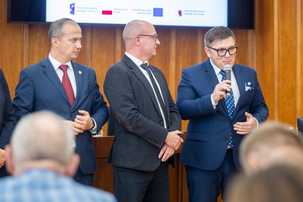 Presentation of FEdKP contracts, October 9, 2025, photo by Szymon Zdziebło/tarantoga.pl for the UMWKP