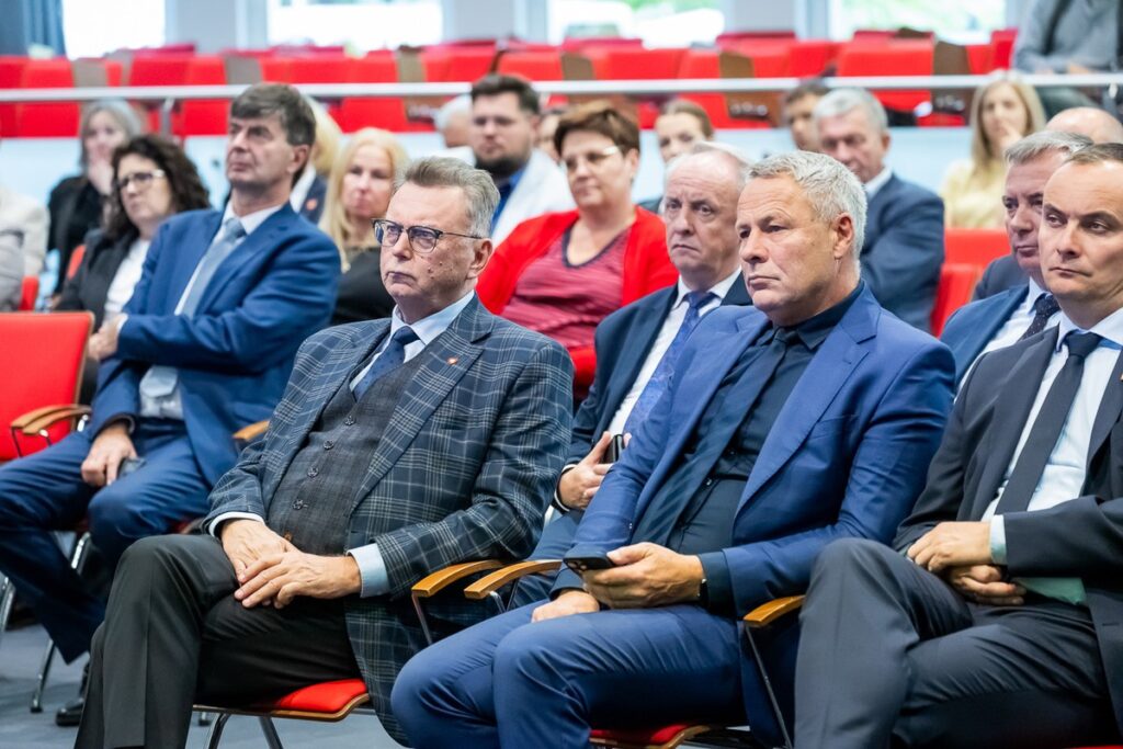 Spotkanie minister Katarzyny Pełczyńskiej-Nałęcz w samorządowcami w Bydgoszczy, fot. Tomasz Czachorowski/eventphoto dla UMWKP