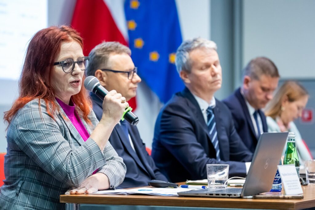 Spotkanie minister Katarzyny Pełczyńskiej-Nałęcz w samorządowcami w Bydgoszczy, fot. Tomasz Czachorowski/eventphoto dla UMWKP