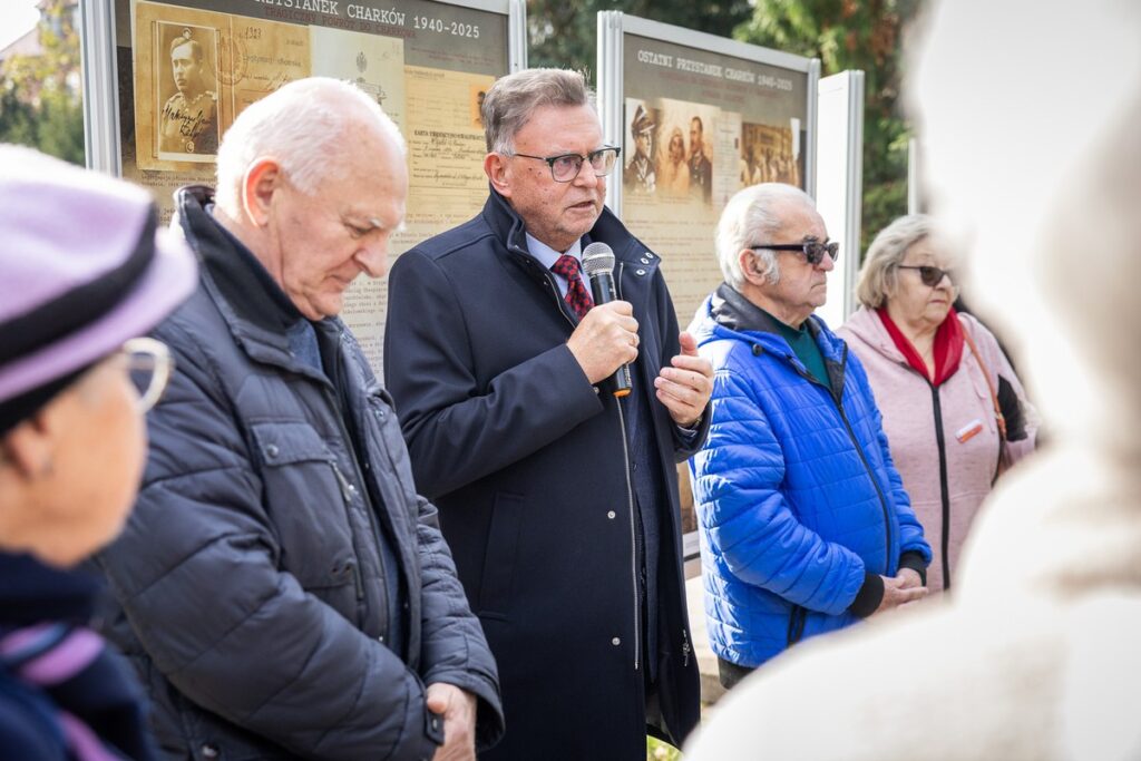 Opening of the outdoor exhibition “Last Stop Kharkiv 1940–2025”, photo by Szymon Zdziebło / tarantoga.pl for UMWKP