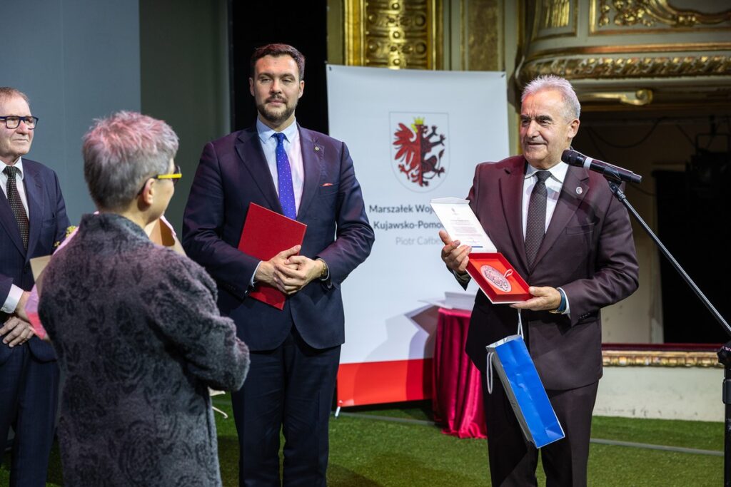 Gala wręczenia nagród w konkursie Agricola-Syn Ziemi, fot. Szymon Zdziebło/ tarantoga.pl dla UMWKP