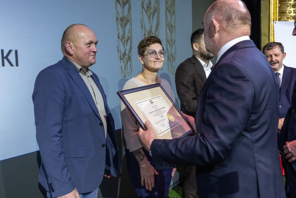 Gala wręczenia nagród w konkursie Agricola-Syn Ziemi, fot. Szymon Zdziebło/ tarantoga.pl dla UMWKP
