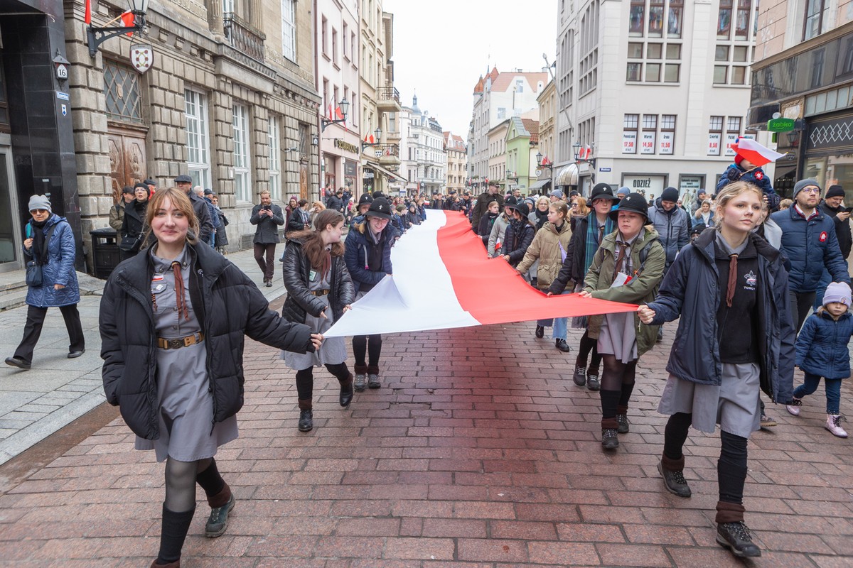 Regionalne obchody Narodowego Święta Niepodległości w Toruniu, fot. Mikołaj Kuras dla UMWKP