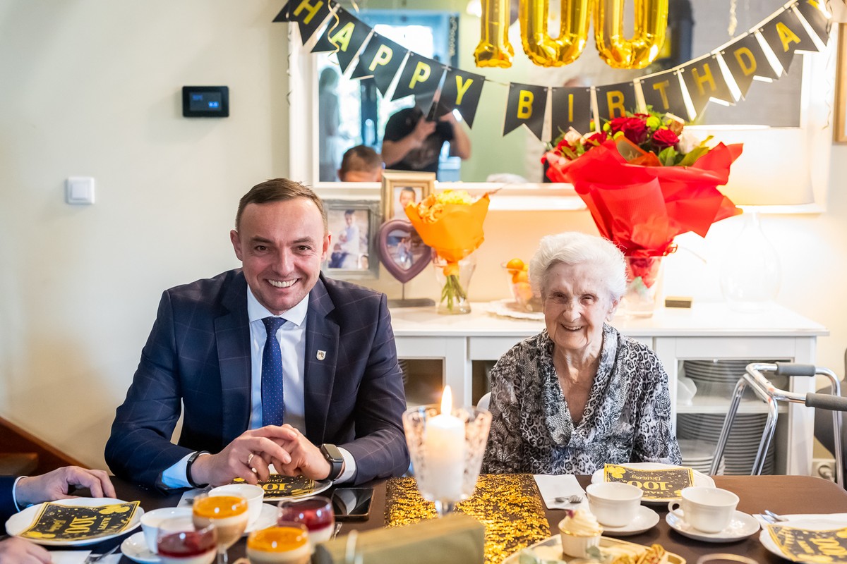 Wręczenie medalu Unitas Durat Zofii Barańskiej, fot. Tomasz Czachorowski/eventphoto.com.pl dla UMWKP