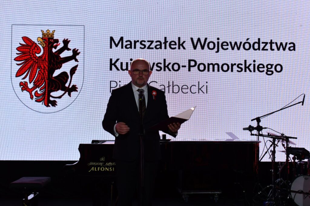 Uroczysty piknik Święta Niepodległości, ambasada RP przy Stolicy Apostolskiej, Rzym, fot. Joanna Wawrzyniak dla UMWKP