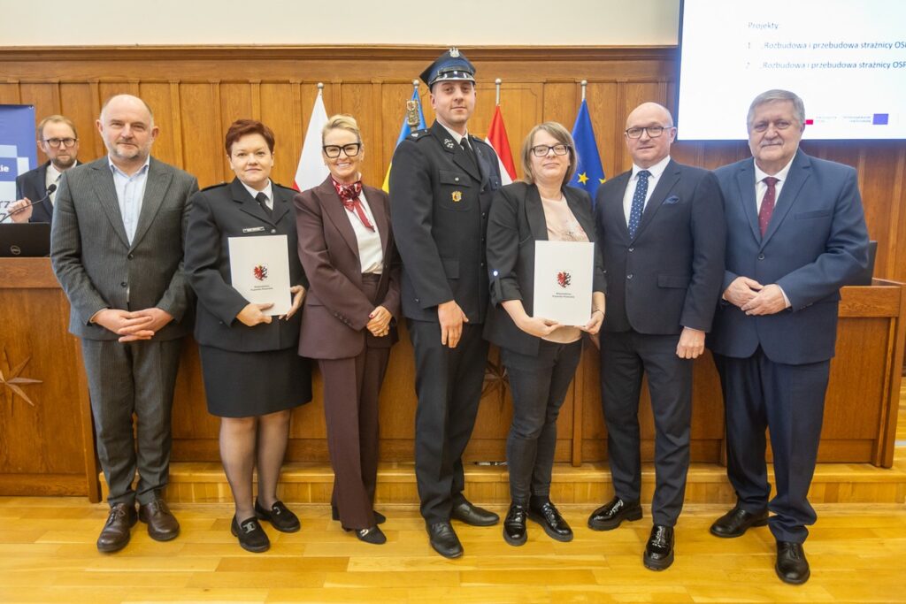 Ceremony of Awarding EFKP Agreements, 17 November 2025, photo by Szymon Zdziebło/tarantoga.pl for UMWKP