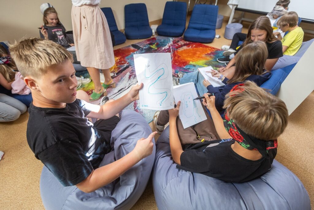 Youth club in Chełmża, photo by Szymon Zdziebło/tarantoga.pl for the UMWKP
